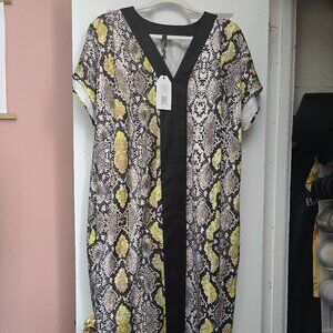 Universal Standard Samantha Caftan Dress - Python - Medium
